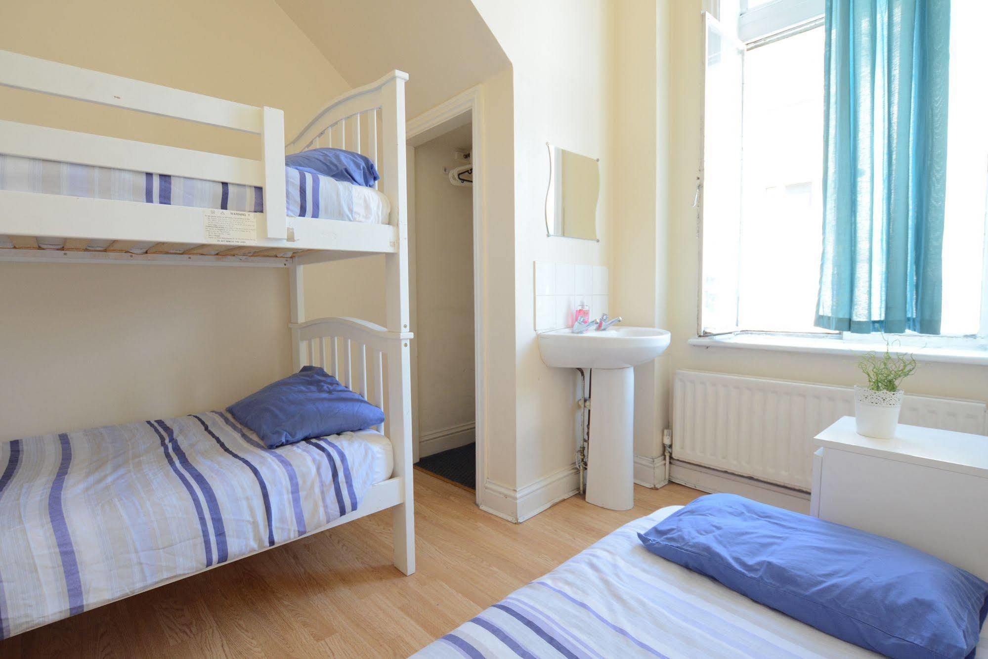 Hostal New Cross *