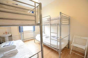 New Cross Albergue