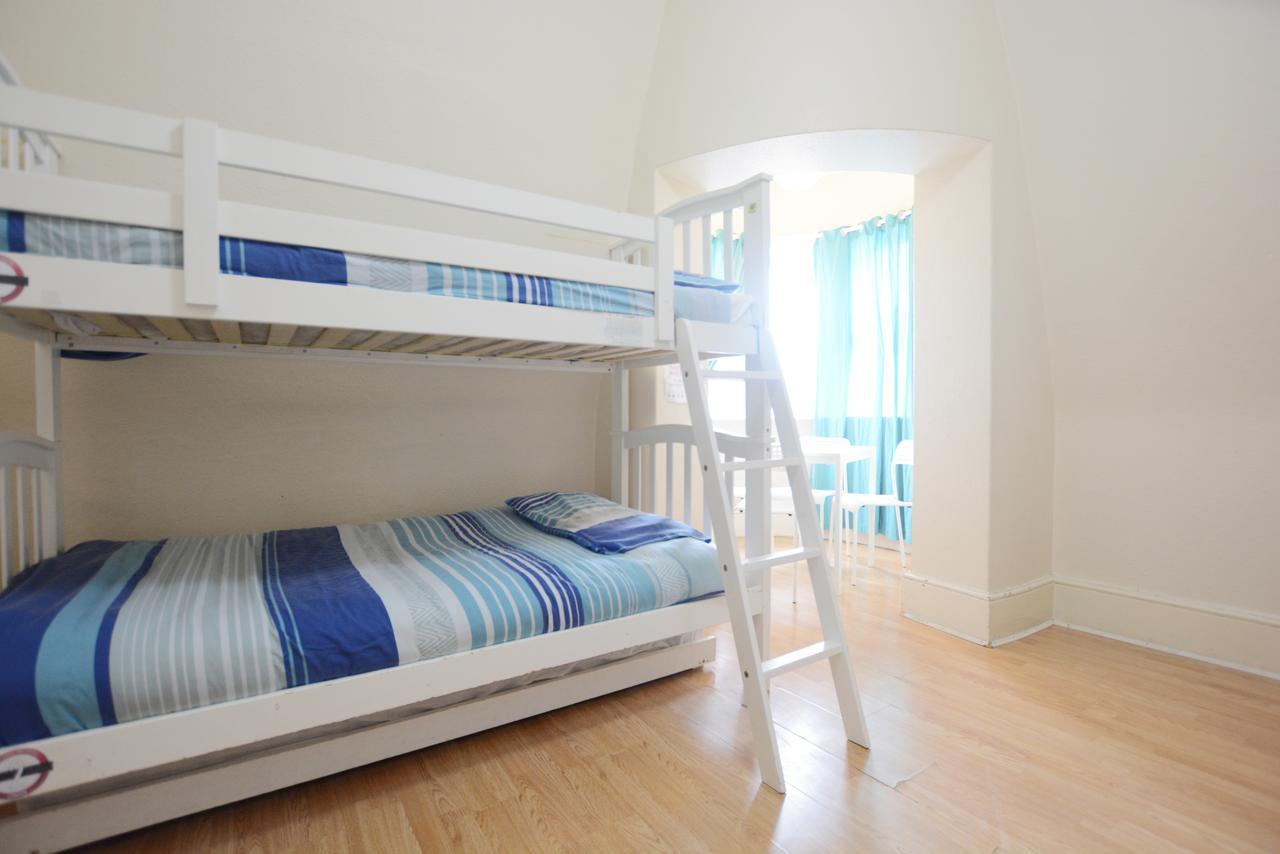 Albergue New Cross *