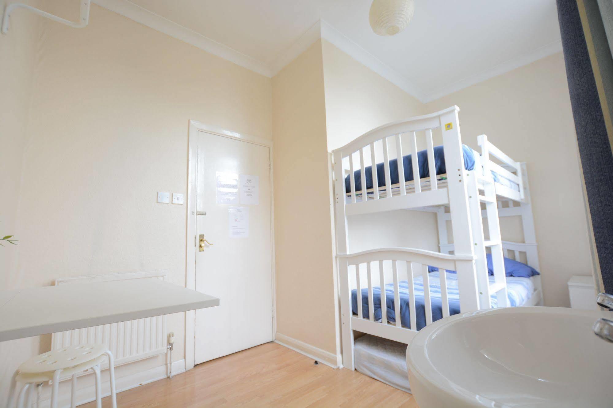 Albergue New Cross *