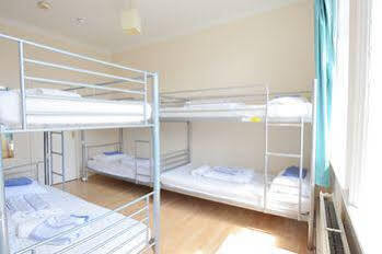 Albergue New Cross *