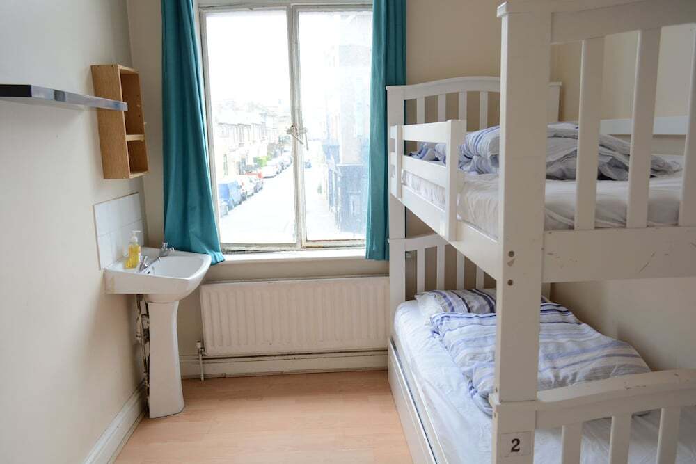 New Cross Albergue